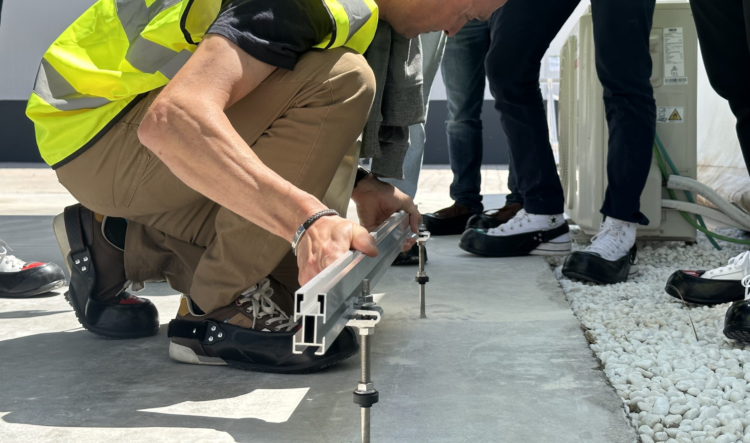 Errores habituales de montaje en estructuras fotovoltaicas